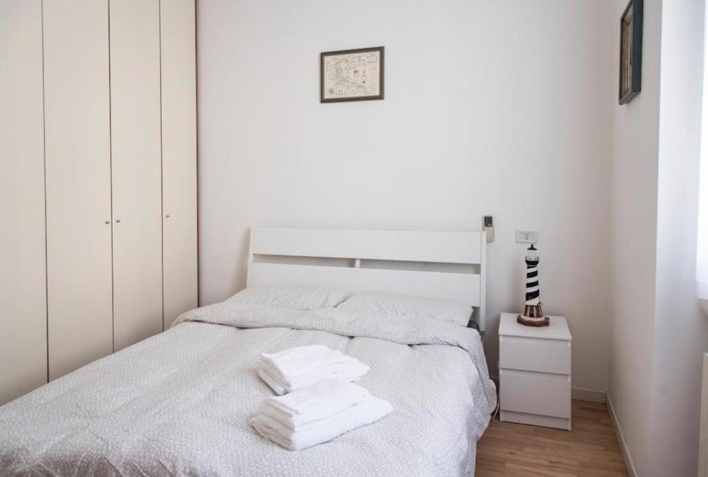 Joivy Classic Flat Near Basilica Di Sant'ambrogio