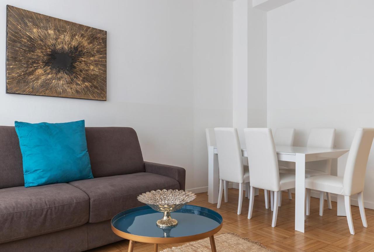 Retreats Apartment