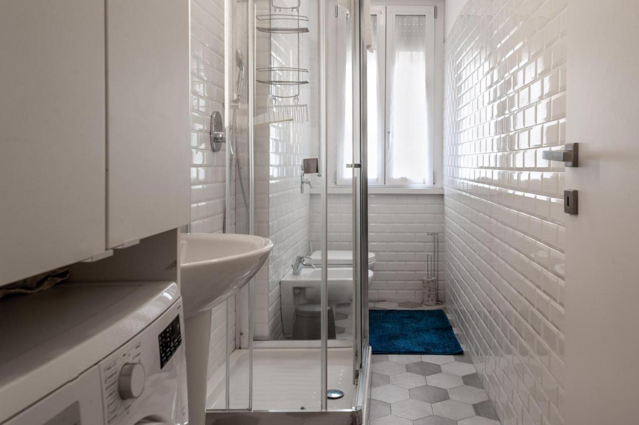Apartment Bnbutler - Casa Lario - Isola District *