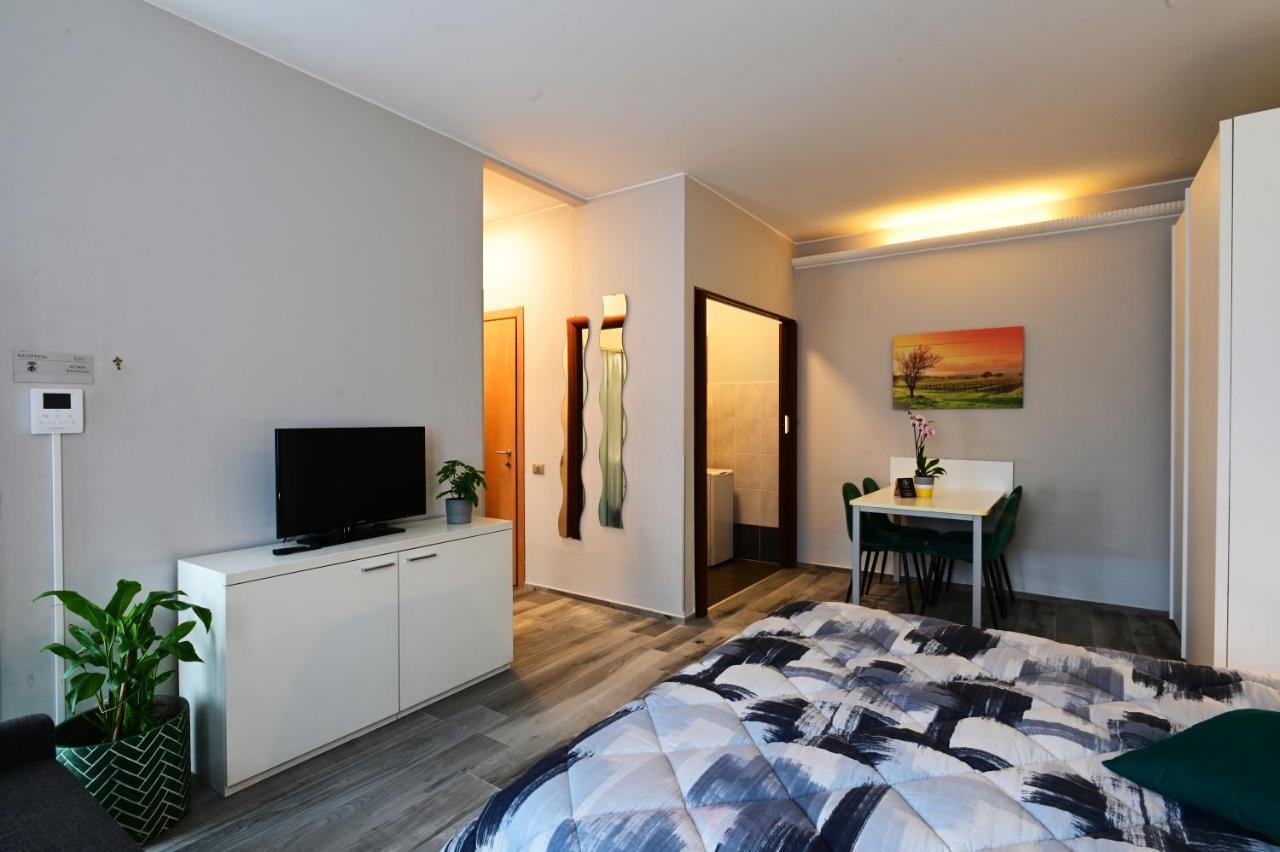 Homes Apartment Milan