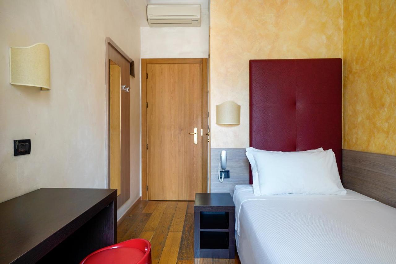 Panizza 3* Milan