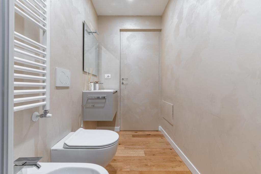 Apartment Daverio Luxe Milan