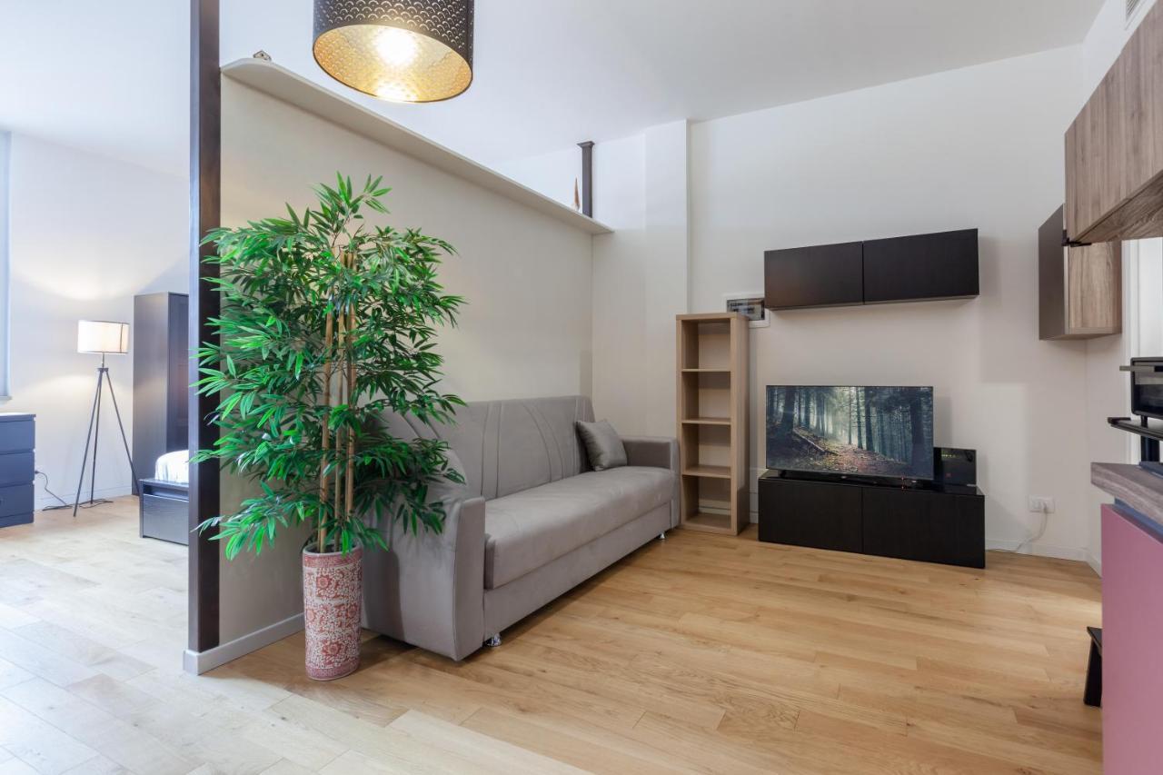 Stylish & Modern Studio * Milan