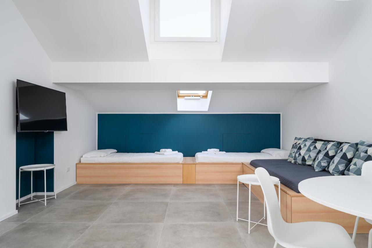 Design Attic Porta Venezia 65m2 - Self Check-in * Milan