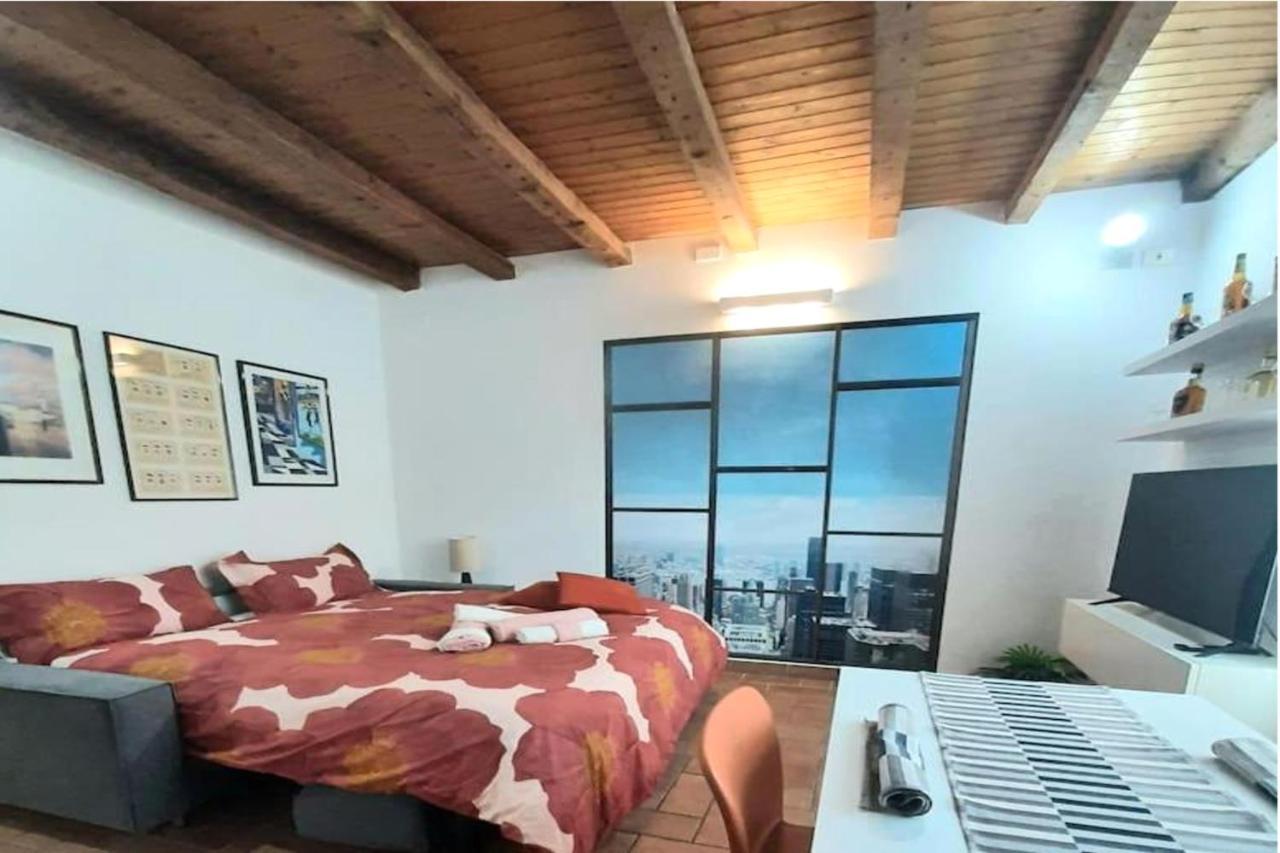 Il Rifugio Sui Navigli Con Garage Privato Gratuito Aria Condizionata & Wi-fi Apartamento