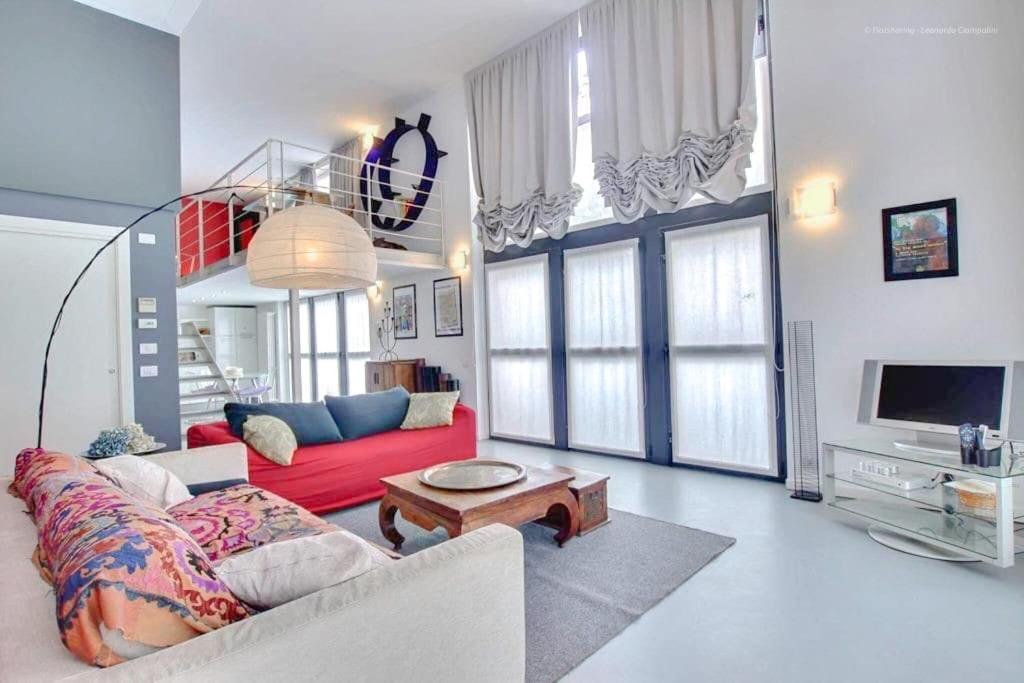 Apartment Design Loft - 5 Mins From Fondazione Prada Milan