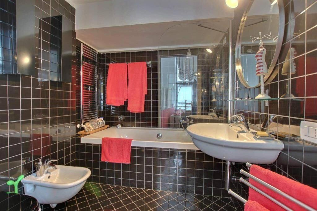 Design Loft - 5 Mins From Fondazione Prada Apartment