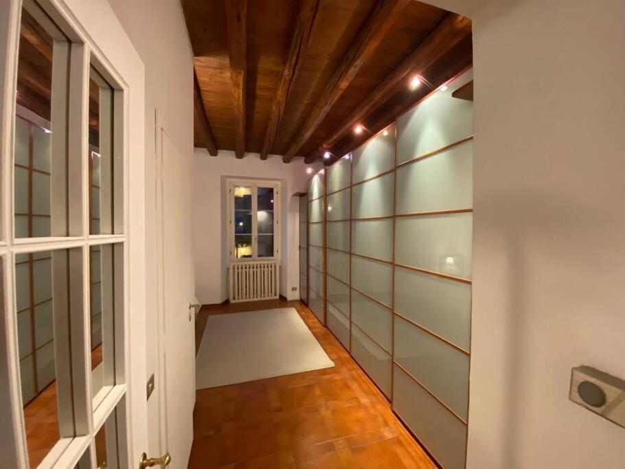 Antica Corte Navigli-darsena * Milan
