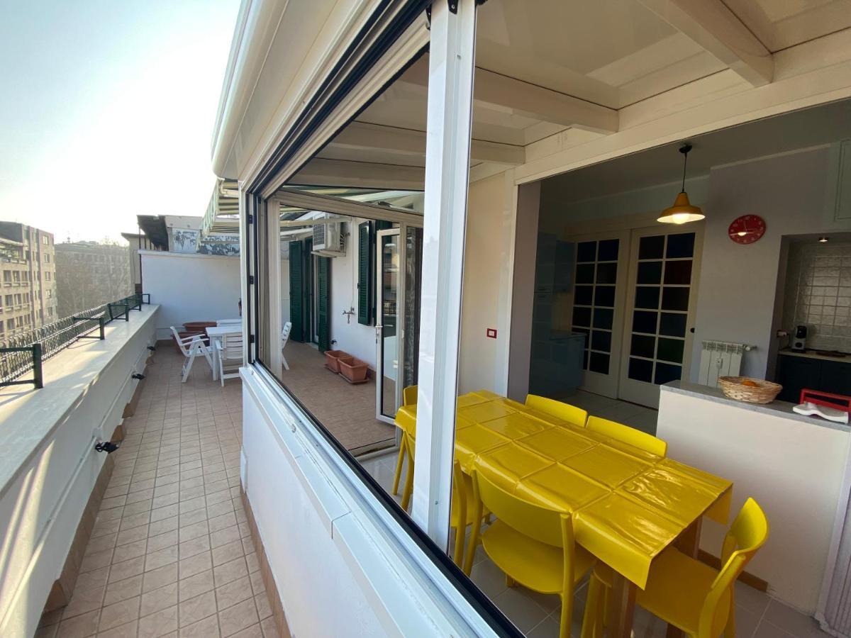 Fashion And Design - Terrace In Milano