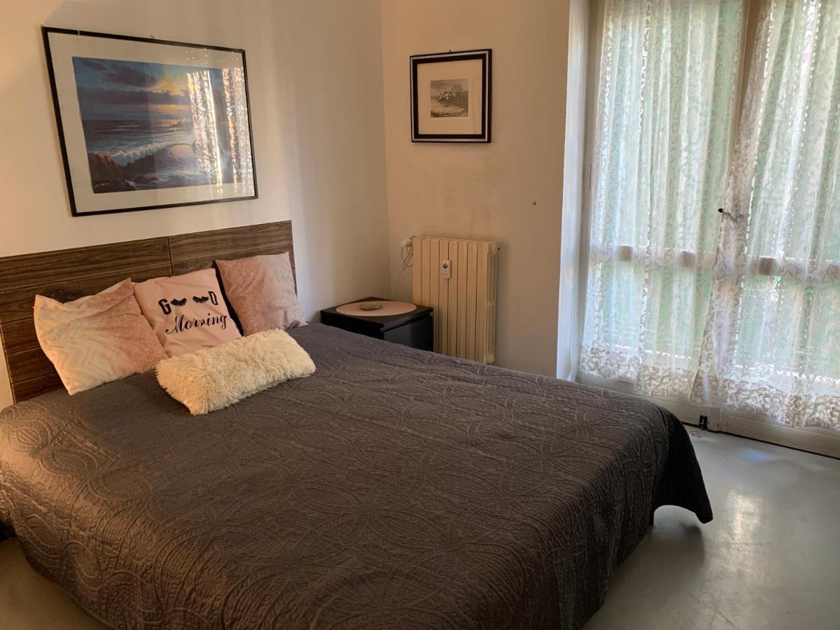 Bed & Breakfast Smart Prada Foundation