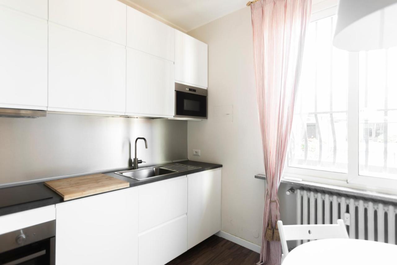 Montenapoleone - Sant Andrea Charme Penthouse Apartamento