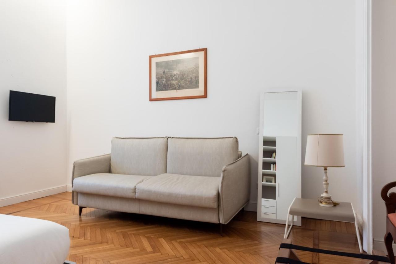 Casa Adelaide Milão