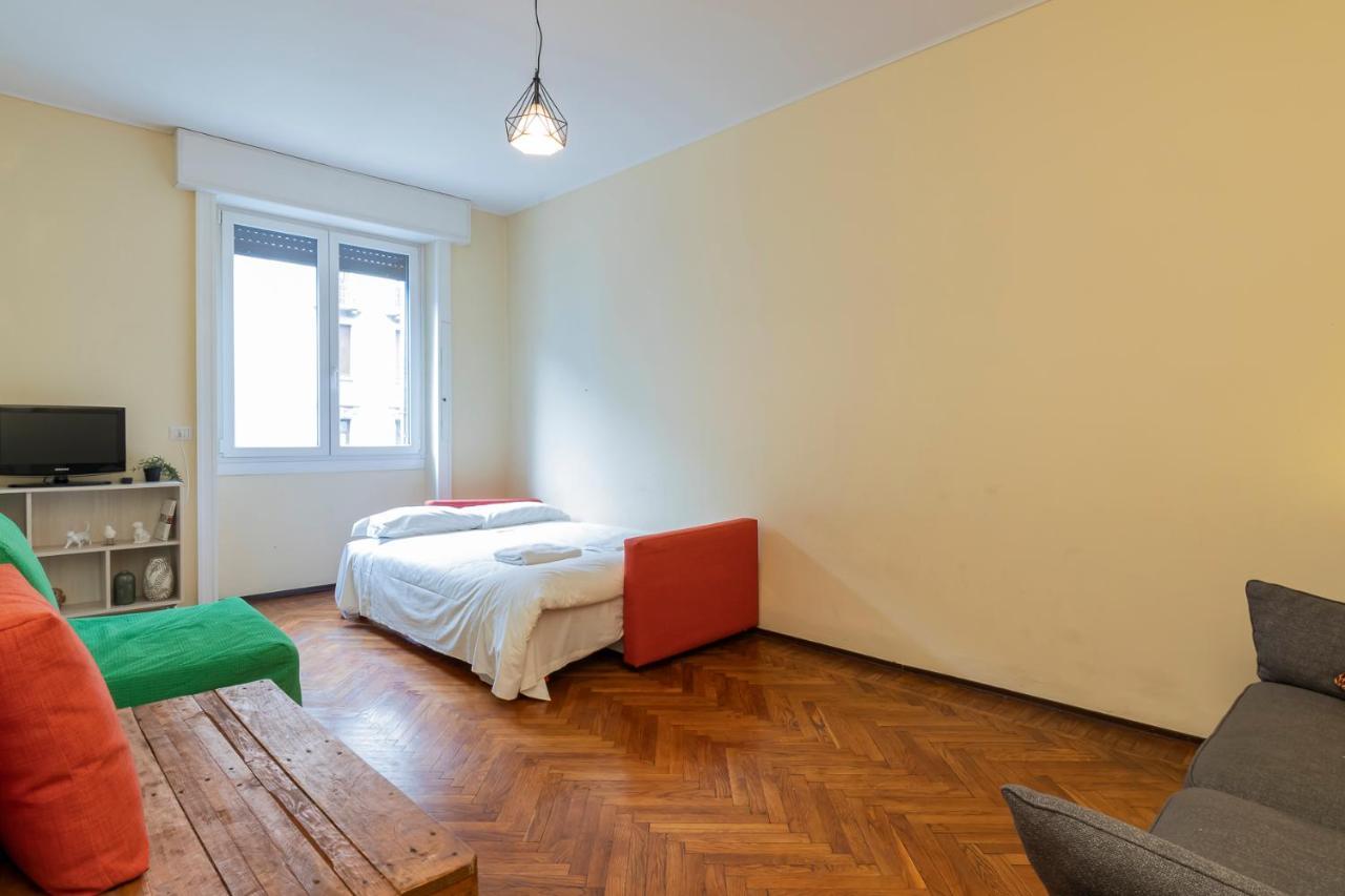 Renovated Close To Station Ponte Seveso 42 *
