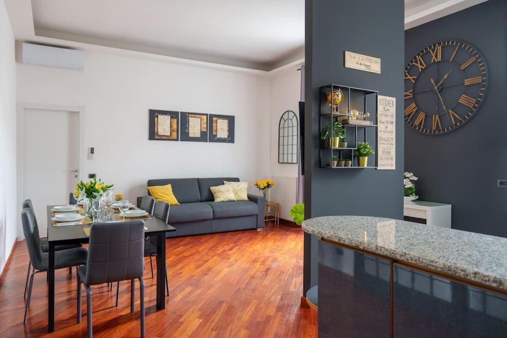 Free Parking Centro - Luxury In Pt Venezia Milano