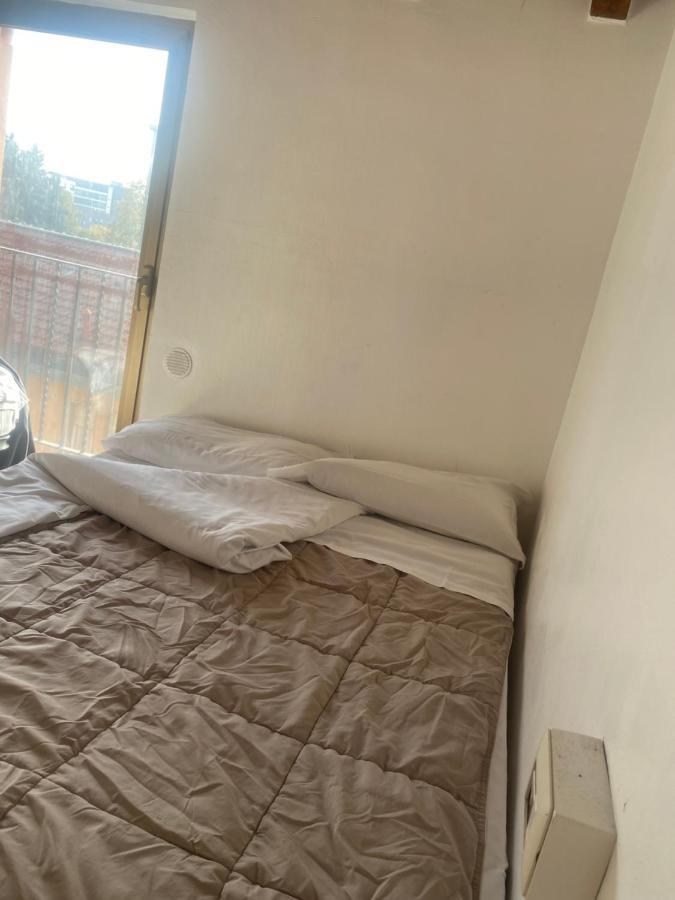 Mrhostel