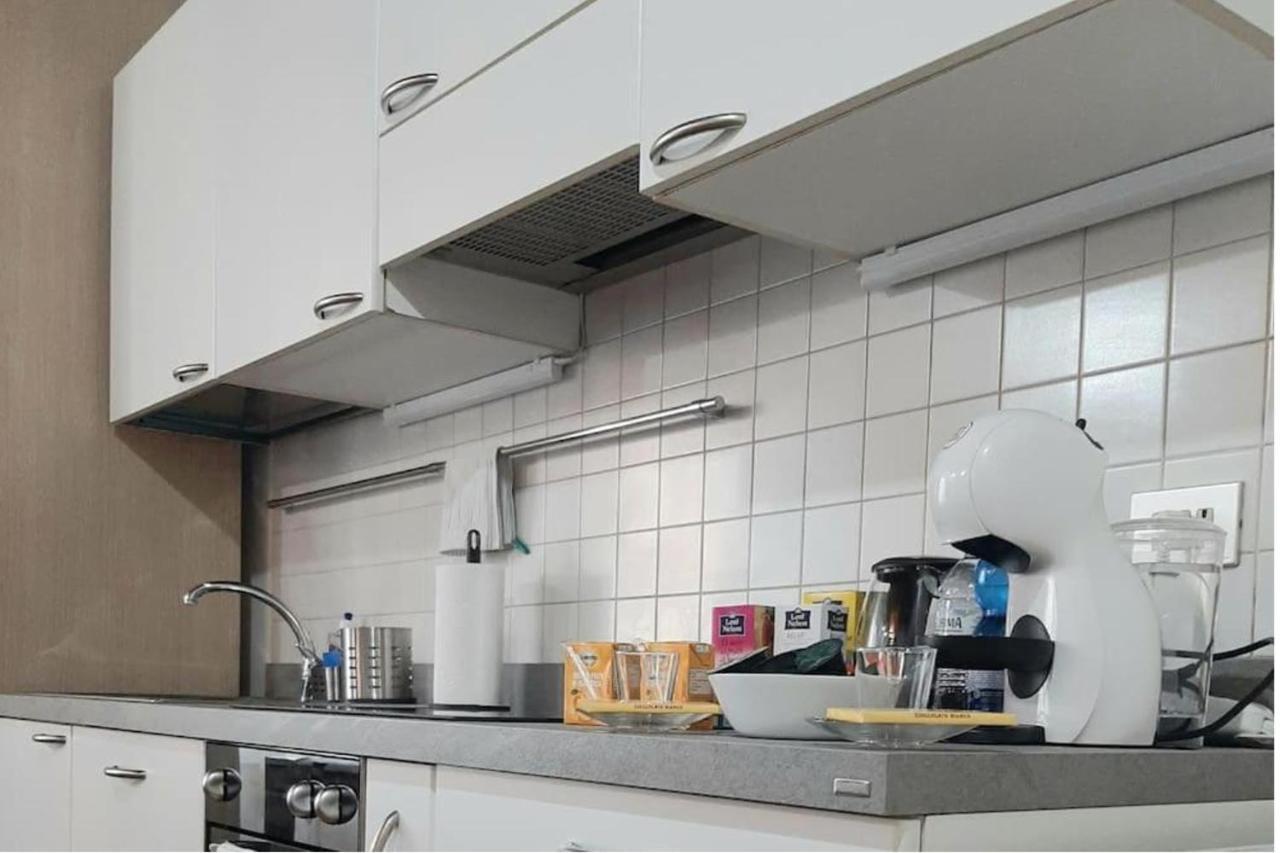 Il Rifugio Sui Navigli Con Garage Privato Gratuito Aria Condizionata & Wi-fi Apartamento