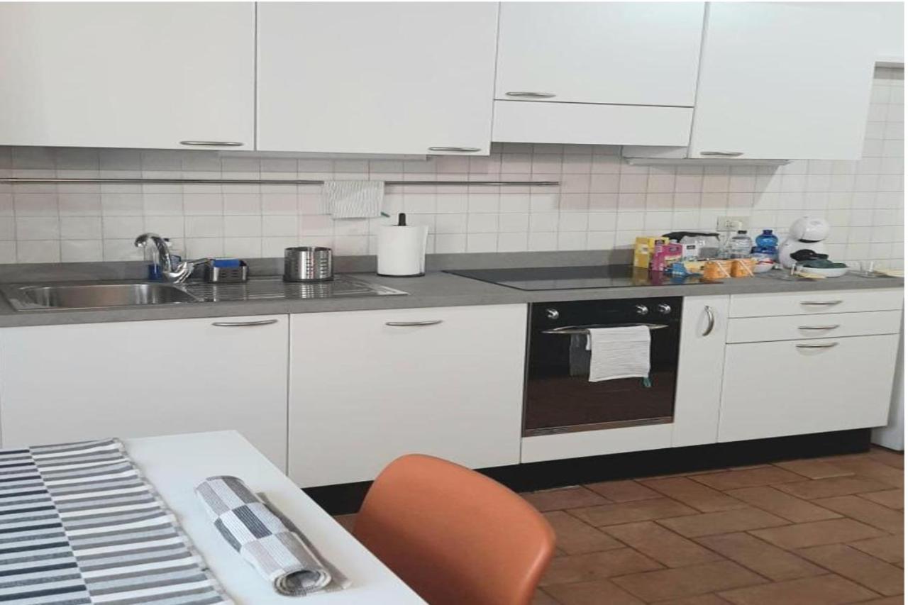 Il Rifugio Sui Navigli Con Garage Privato Gratuito Aria Condizionata & Wi-fi *