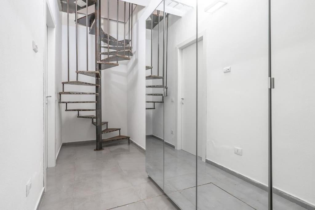 Apartamento Loft Sui Navigli Milão