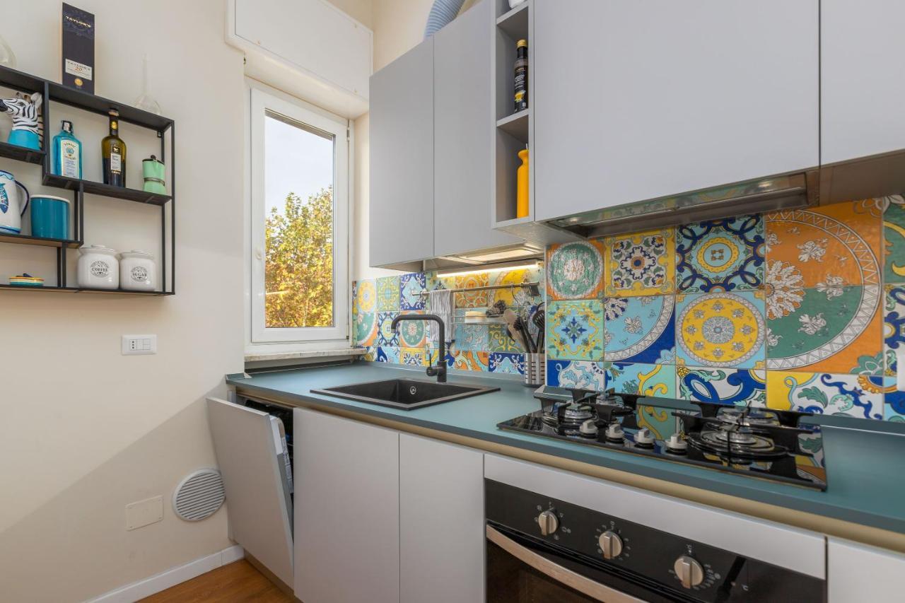 Apartment Maiolica - Free Parking And Great Connection To Linate And Duomo Milan