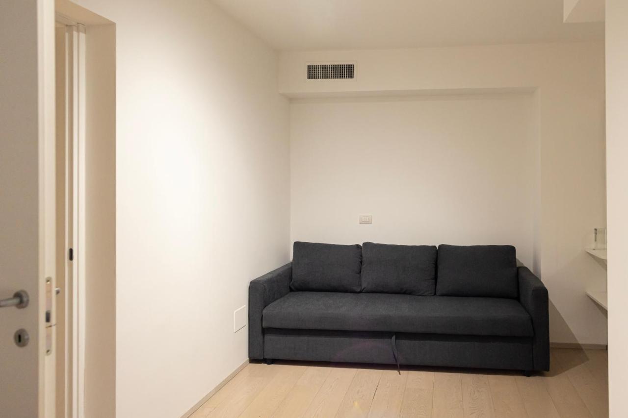 Elegante E Spazioso Quadrilocale In Porta Venezia Appartamento