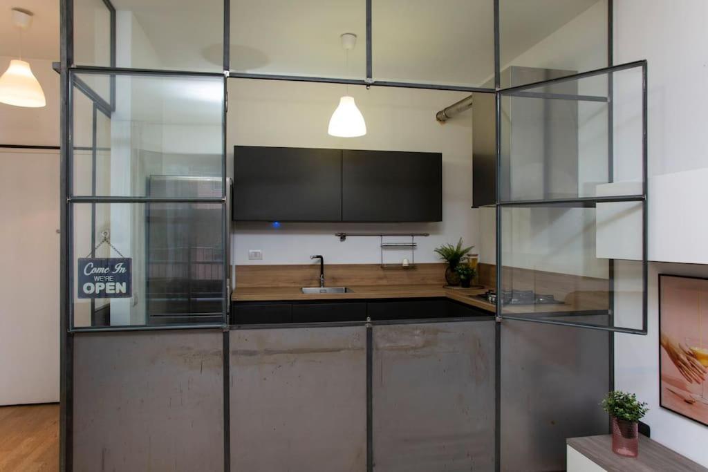 Apartamento Stazione - Nuovo E Moderno Appartamento. Milão