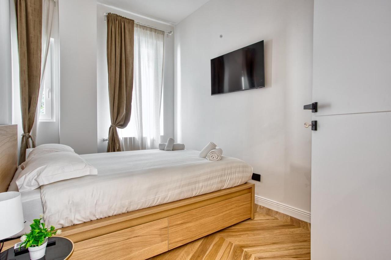 Joivy Stunning Flat With Balcony Apartment *