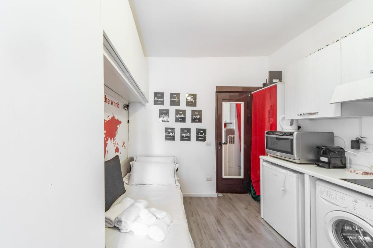 Easylife - Funzionale E Accogliente Monolocale Nel Cuore Dei Navigli Apartamento Milão