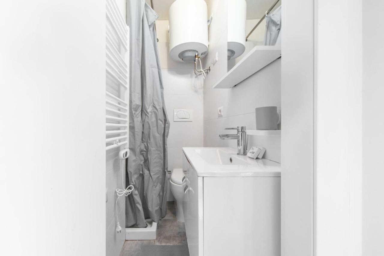 Easylife - Funzionale E Accogliente Monolocale Nel Cuore Dei Navigli Apartamento *