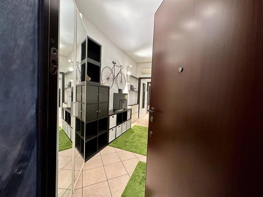 Linate Airport House Apartamento Milão