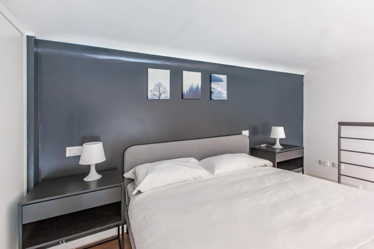 Easylife - Sofisticato Con Soppalco A Due Passi Dalla Stazione Apartment