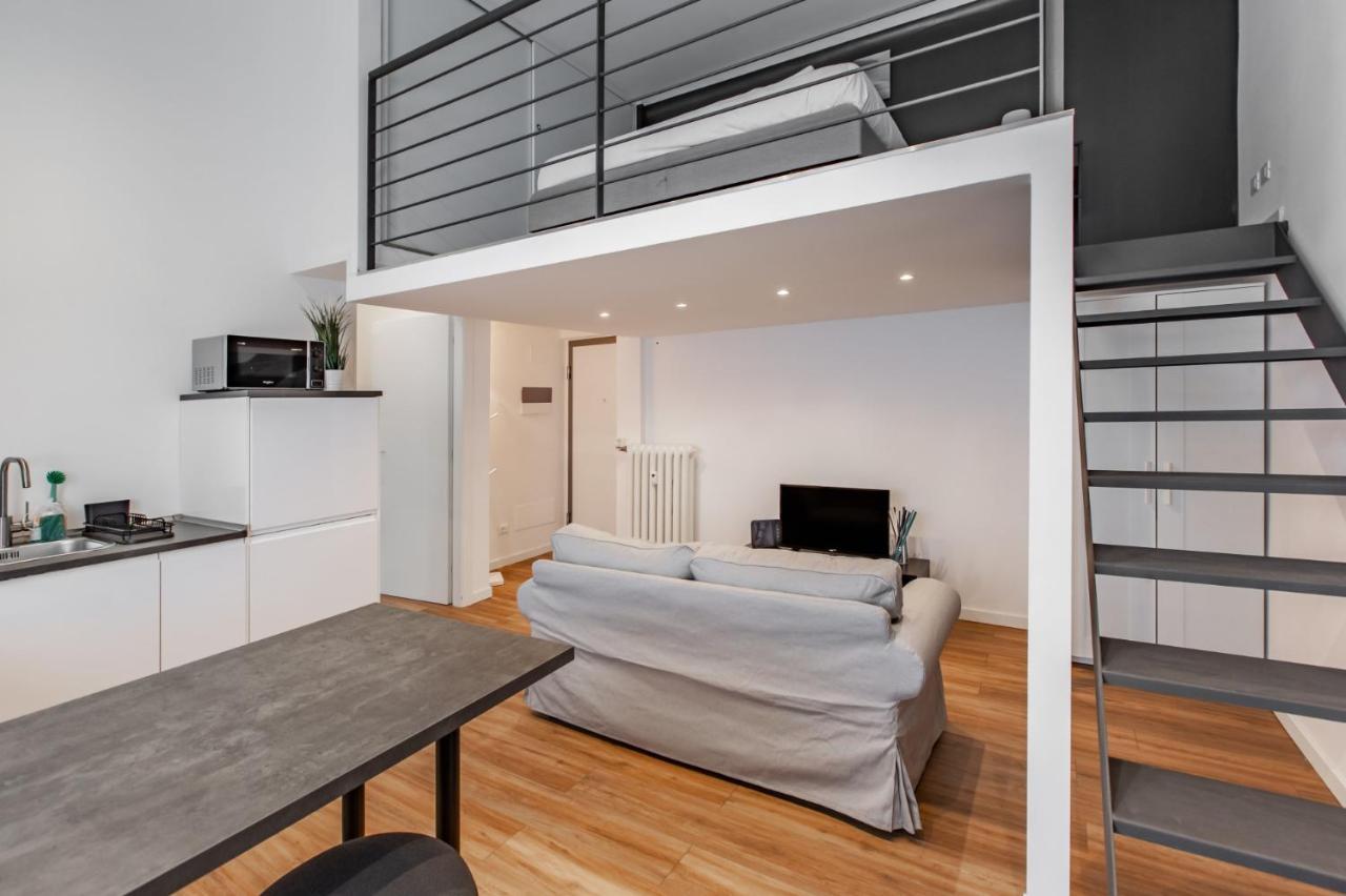 Easylife - Sofisticato Con Soppalco A Due Passi Dalla Stazione Apartment