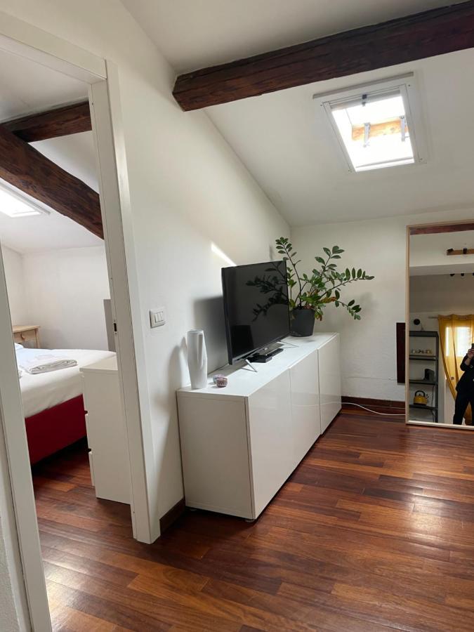 L'arche Comfort&relax - Yellow House Di Viale Certosa Apartamento