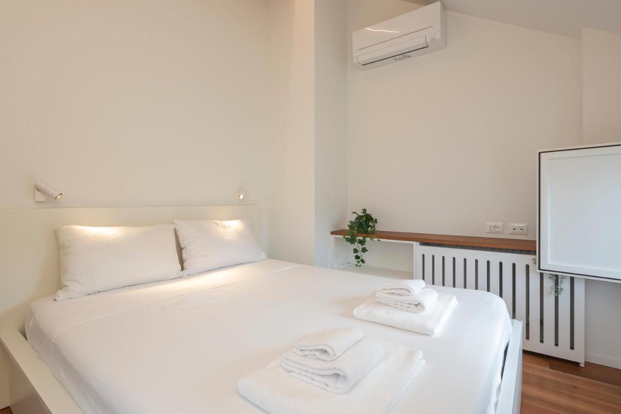 Appartamento Luxury Near Arco Della Pace Guerrazzi 9 *