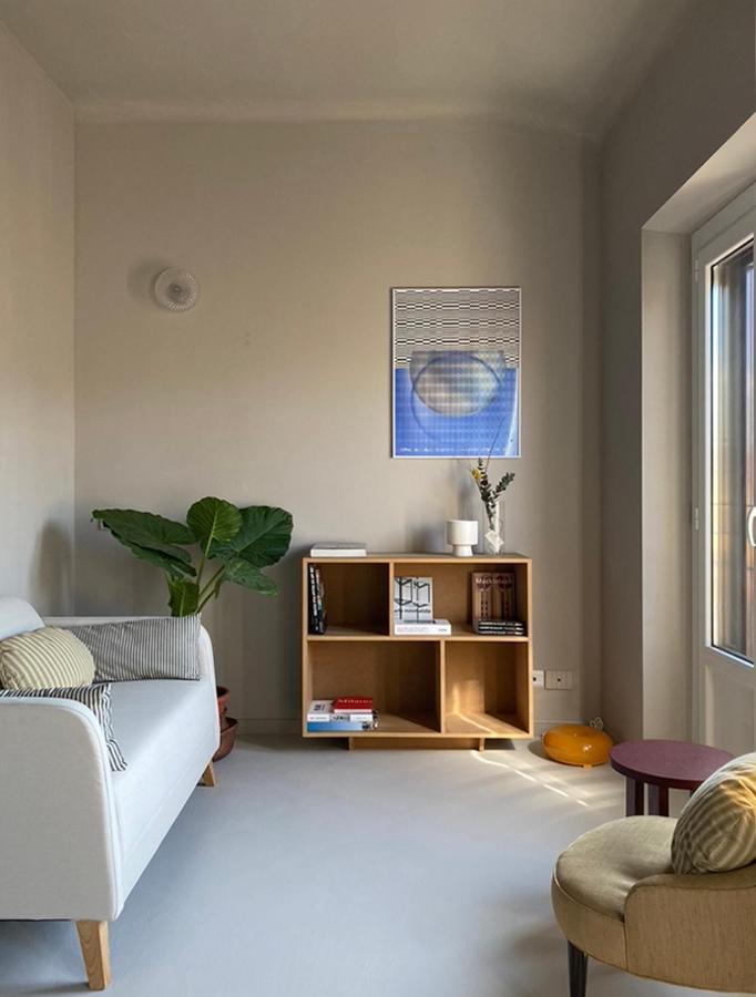 Bilocale Di Design Con Vista In Crocetta Quadronno Apartment Milan