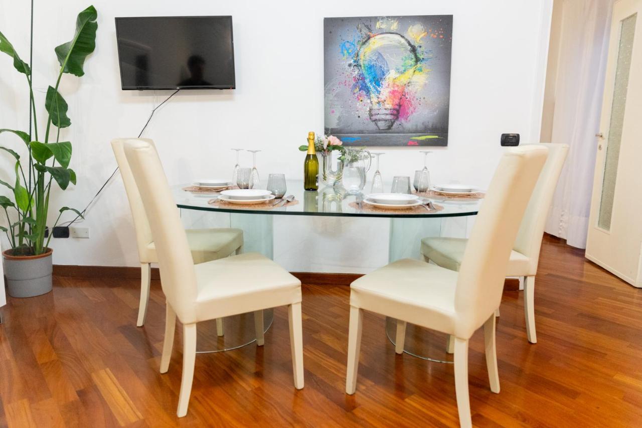 Sweet House Corso Genova Apartment