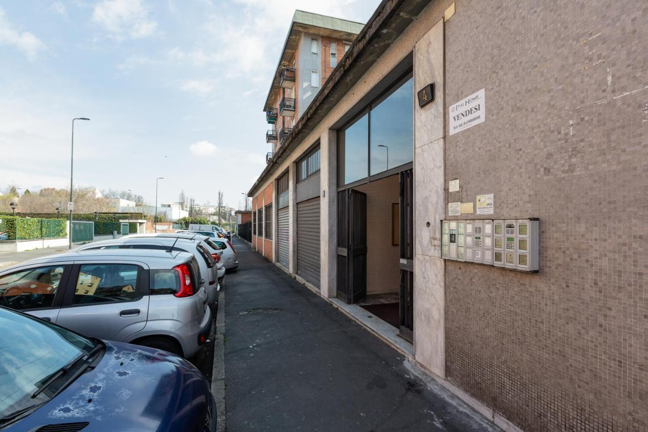 Appartamento Dergano Comfy - 250 M Far From M3 Milano