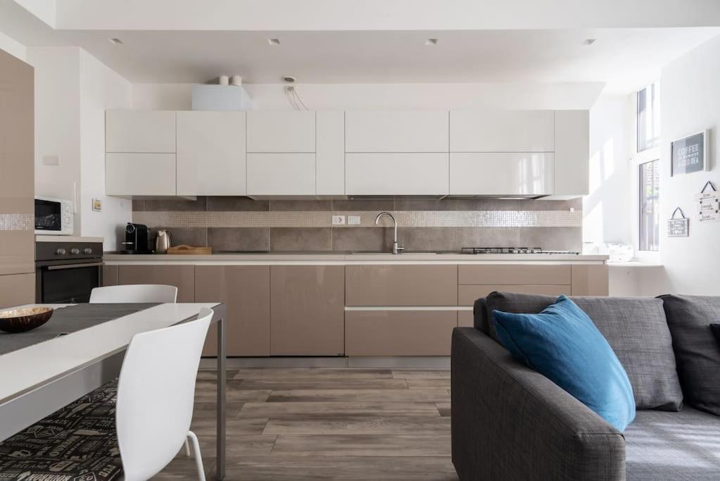 Bilocale - La Ringhiera Dell'isola Apartment