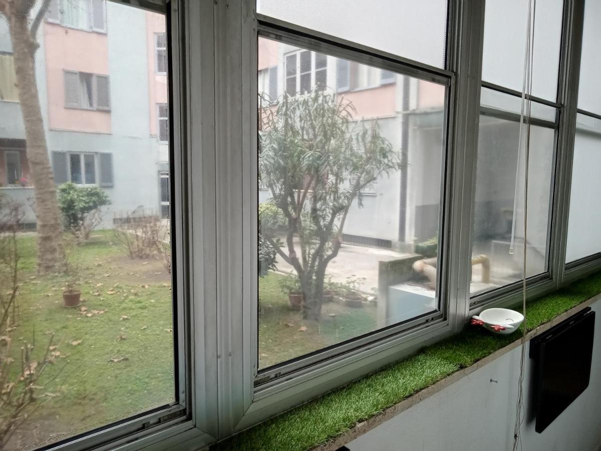 Floris Guest house *