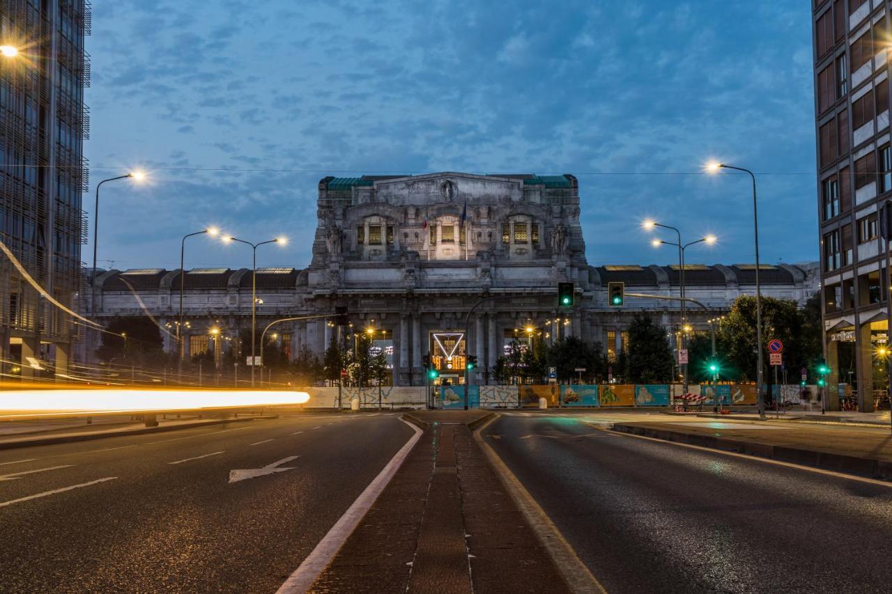 Duomo-linate Loft Free Parking Con Tv 50 E Wi-fi * Milano