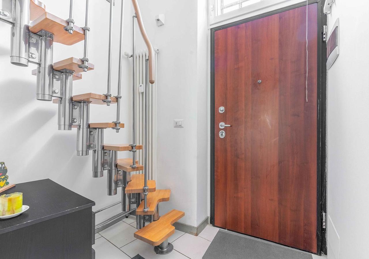 Duomo-linate Loft Free Parking Con Tv 50 E Wi-fi * Milano