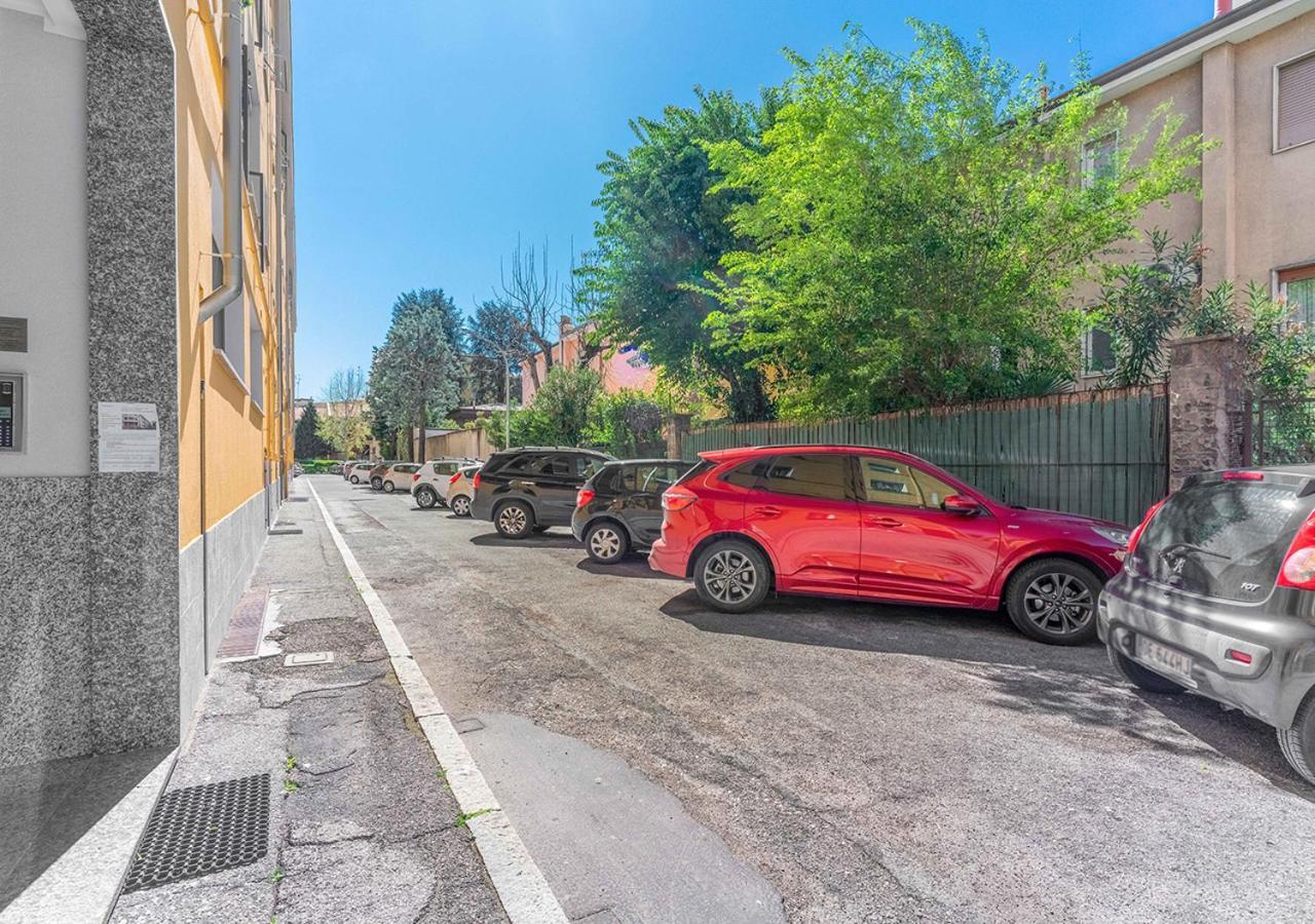 Duomo-linate Loft Free Parking Con Tv 50 E Wi-fi * Milano