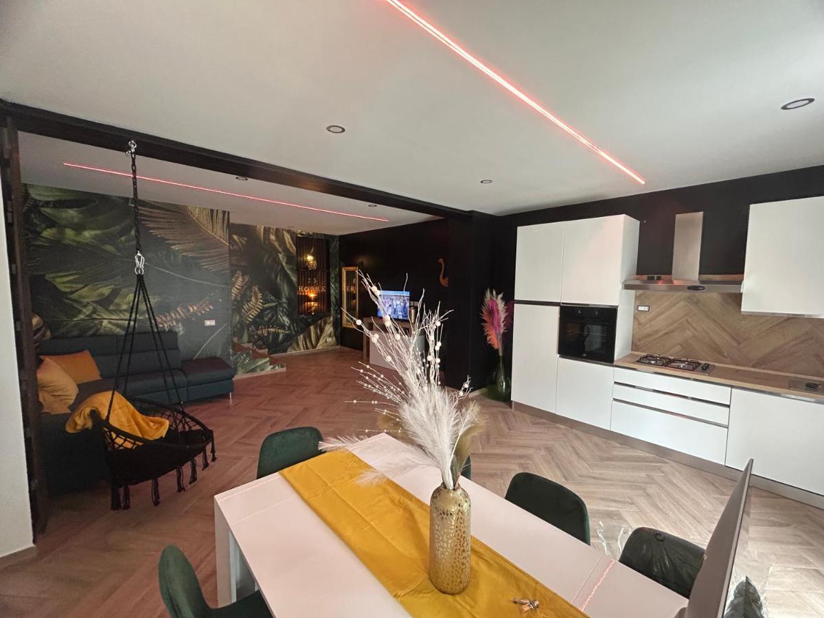 House Twenty - Five Milan