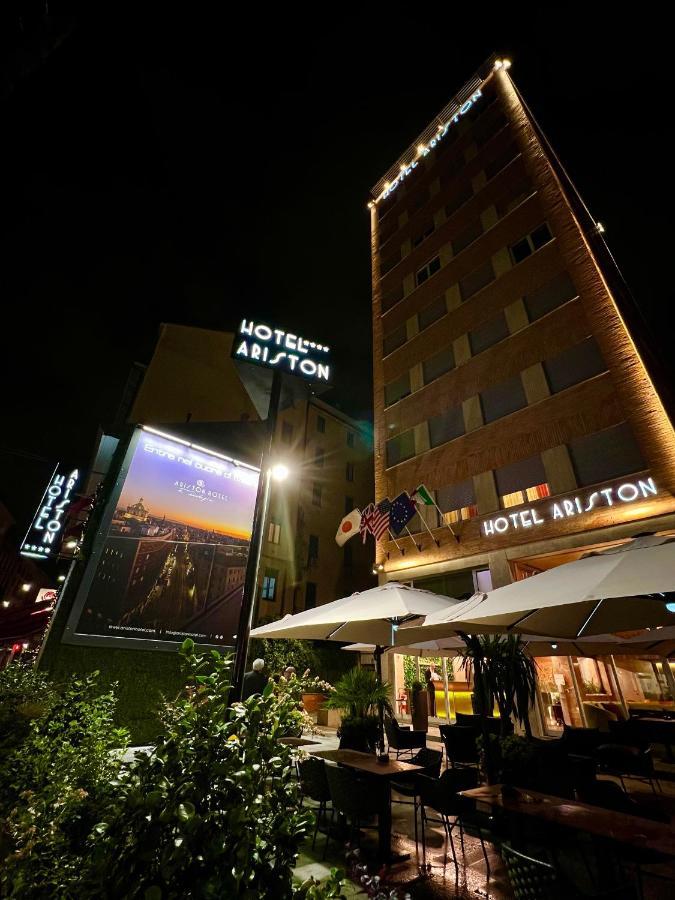 Ariston Hotel 4*