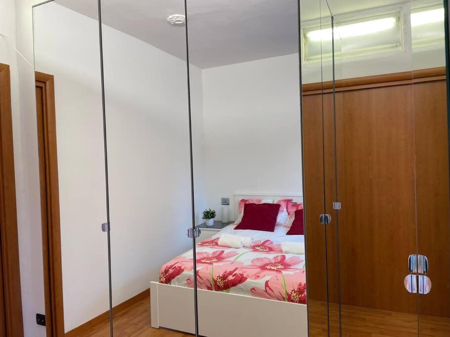 Apartamento Parcheggi Gratis Collegato Al Duomo Con Tram27 *