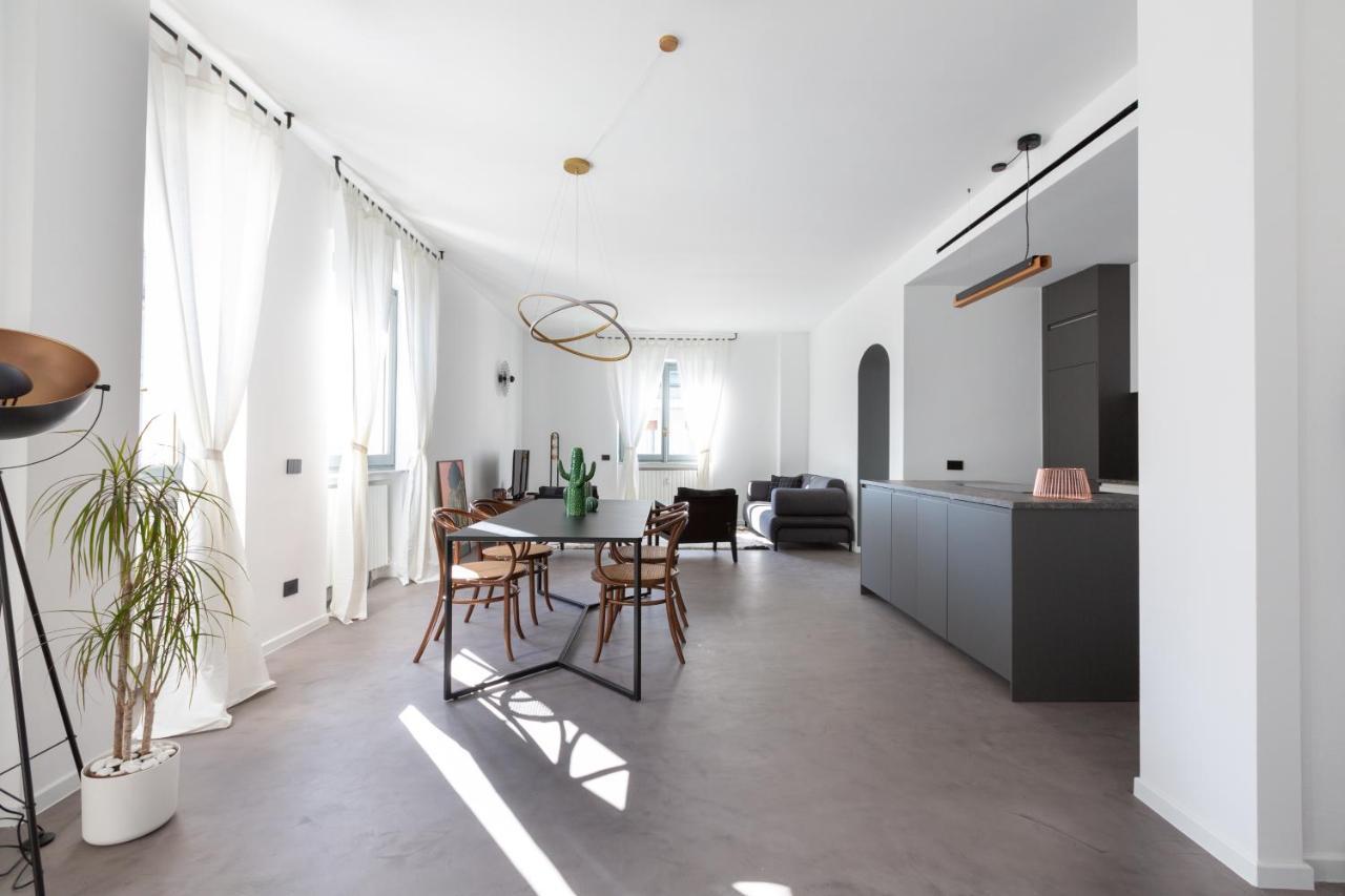 Apartment Sant'ambrogio Bright And Stylish Flat Milan
