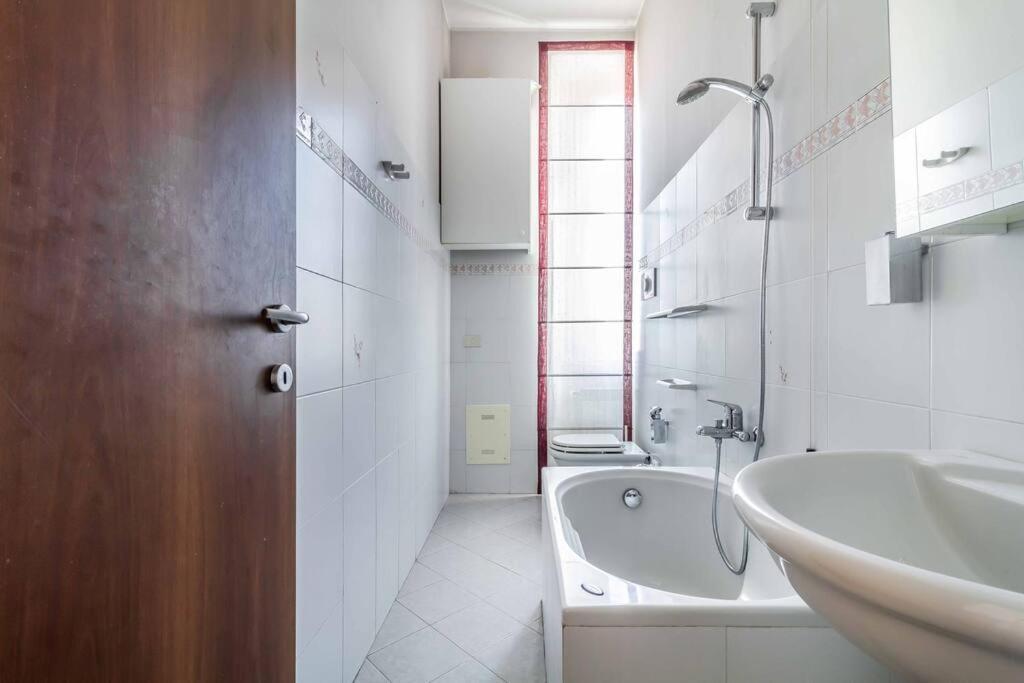 Domusmi Sempione-95 Milan