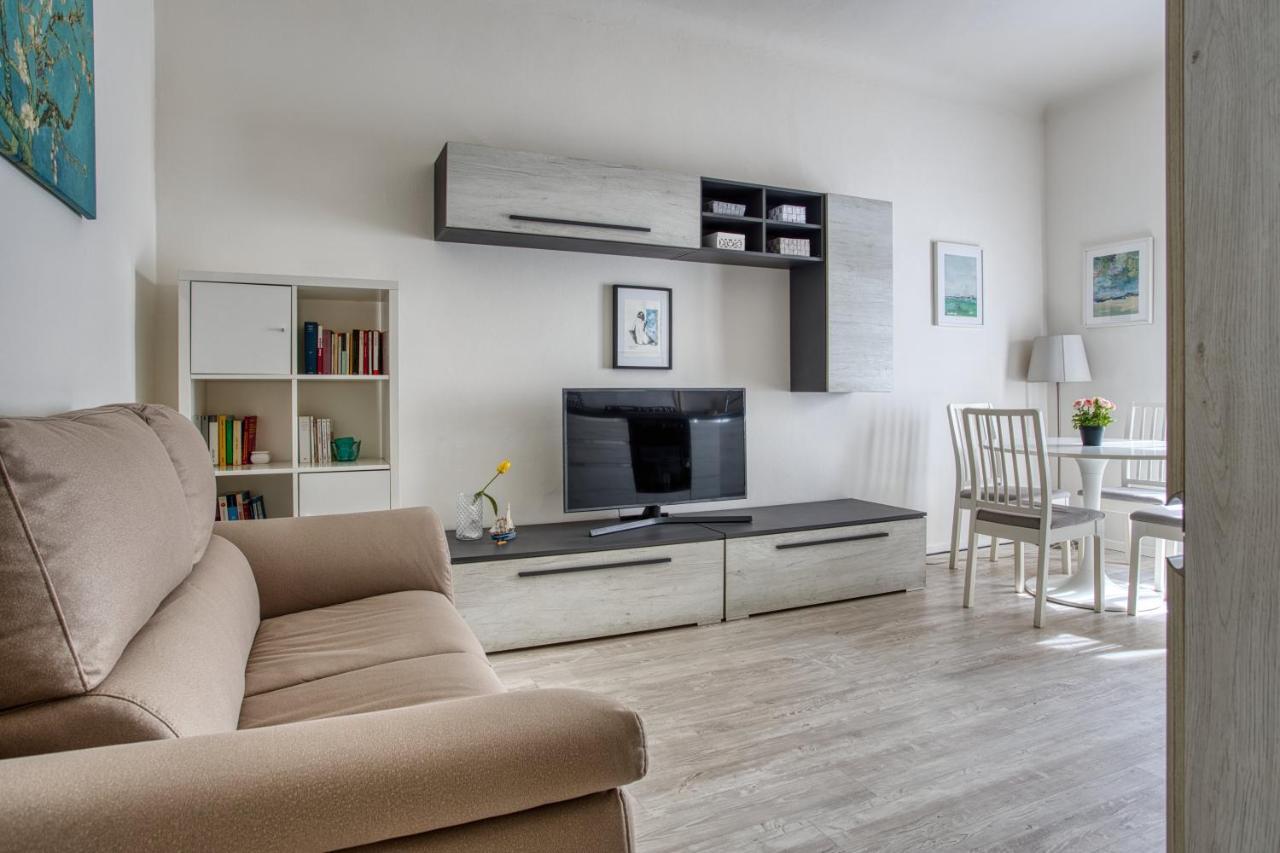 Joivy Chic 1 Bed Flat Milan