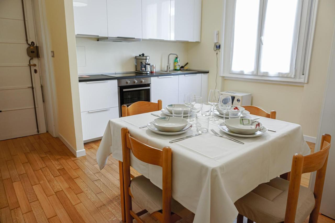 Apartment Easy Italy Balcony *