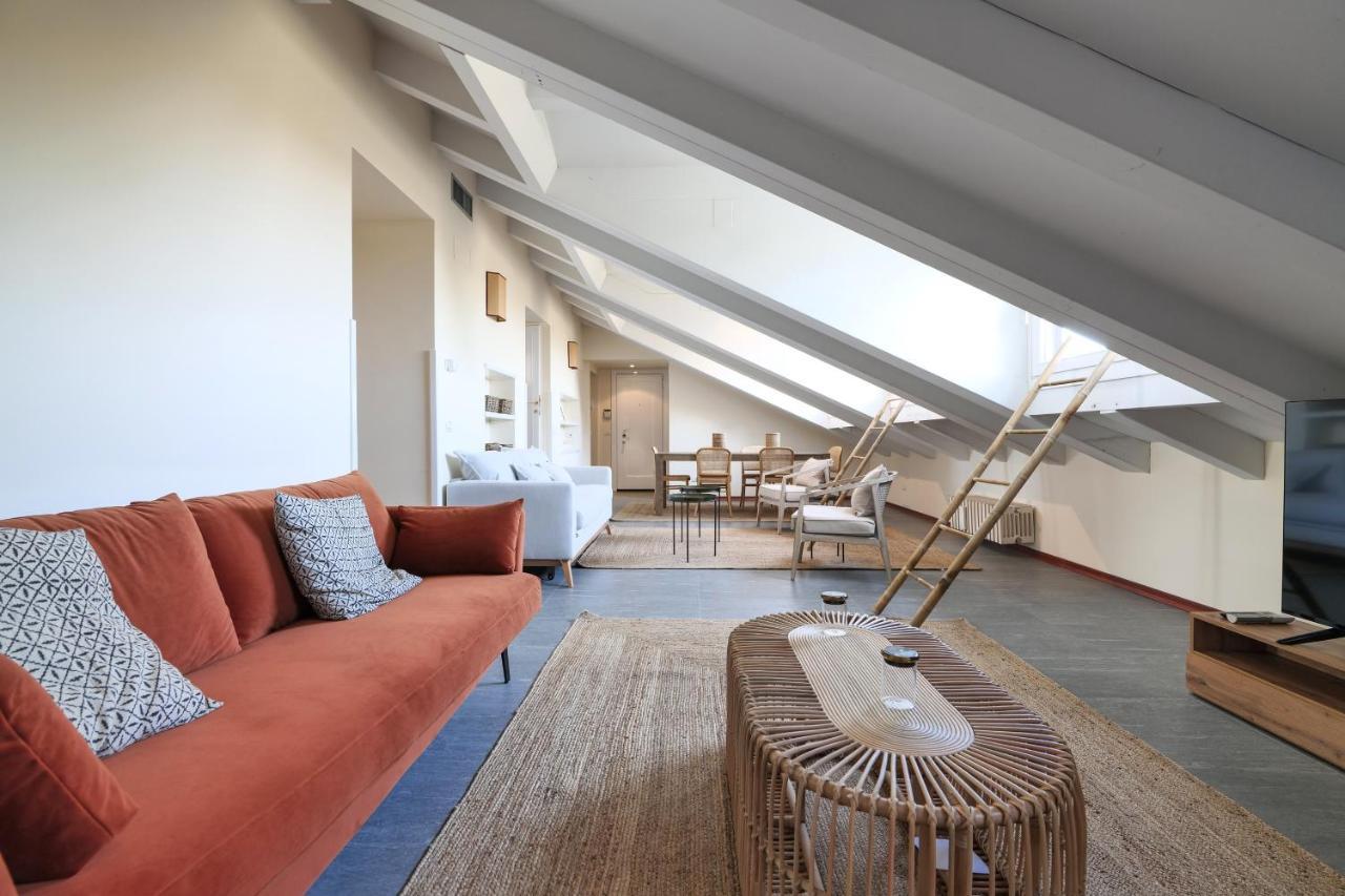 Lux Penthouse Palestro * Milan