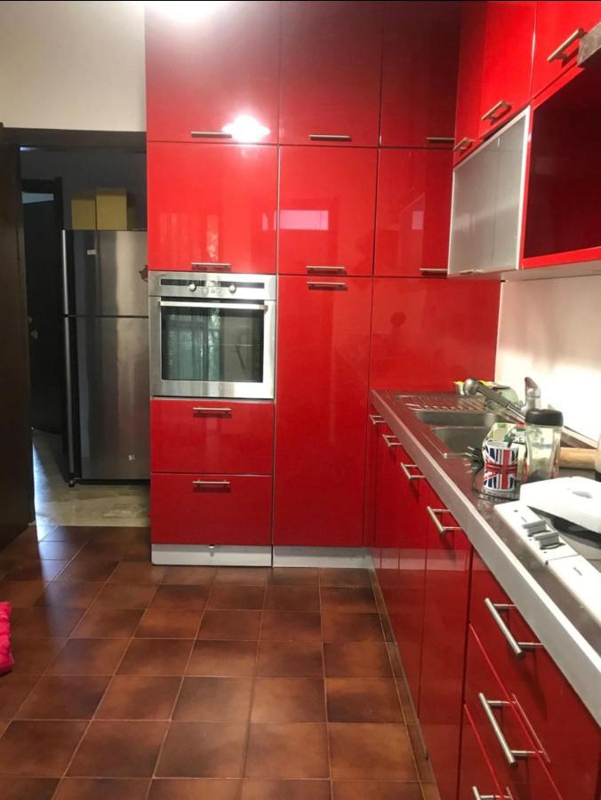 Apartment 20 Minutes To Duomo Apt *